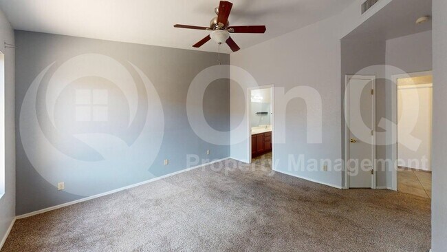 Building Photo - 3025 W Country Ranch Dr