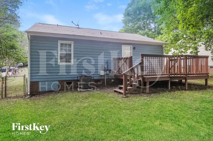 Building Photo - 3420 Redstones Rd
