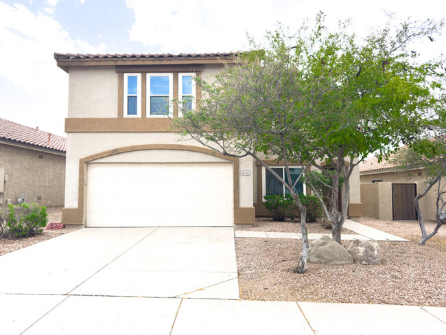 Building Photo - 4Bed/2.5Bath House in Cave Creek! $399 MOV...