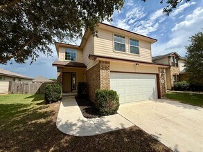 Building Photo - Beautiful 3 bedroom, 2.5 bathroom in Avery...