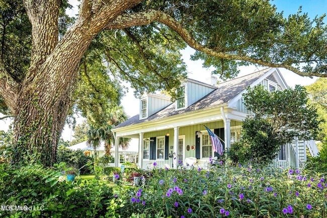 Building Photo - 145 St Francis St