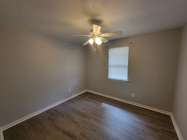 Building Photo - Evanston - Columbia County