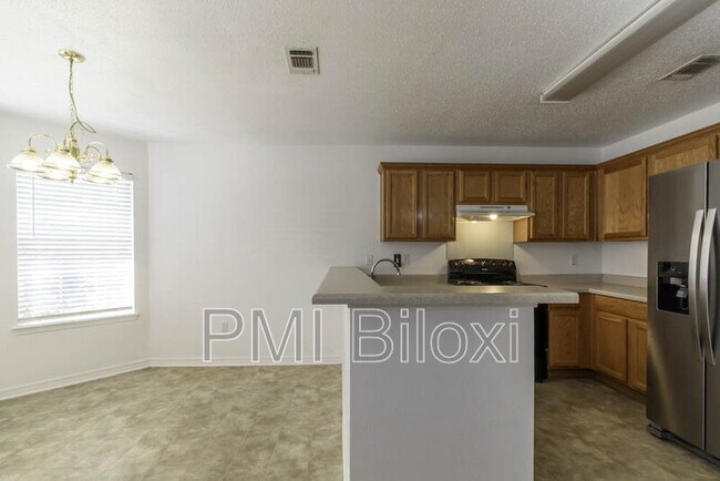 Building Photo - 11107 Dede Dr