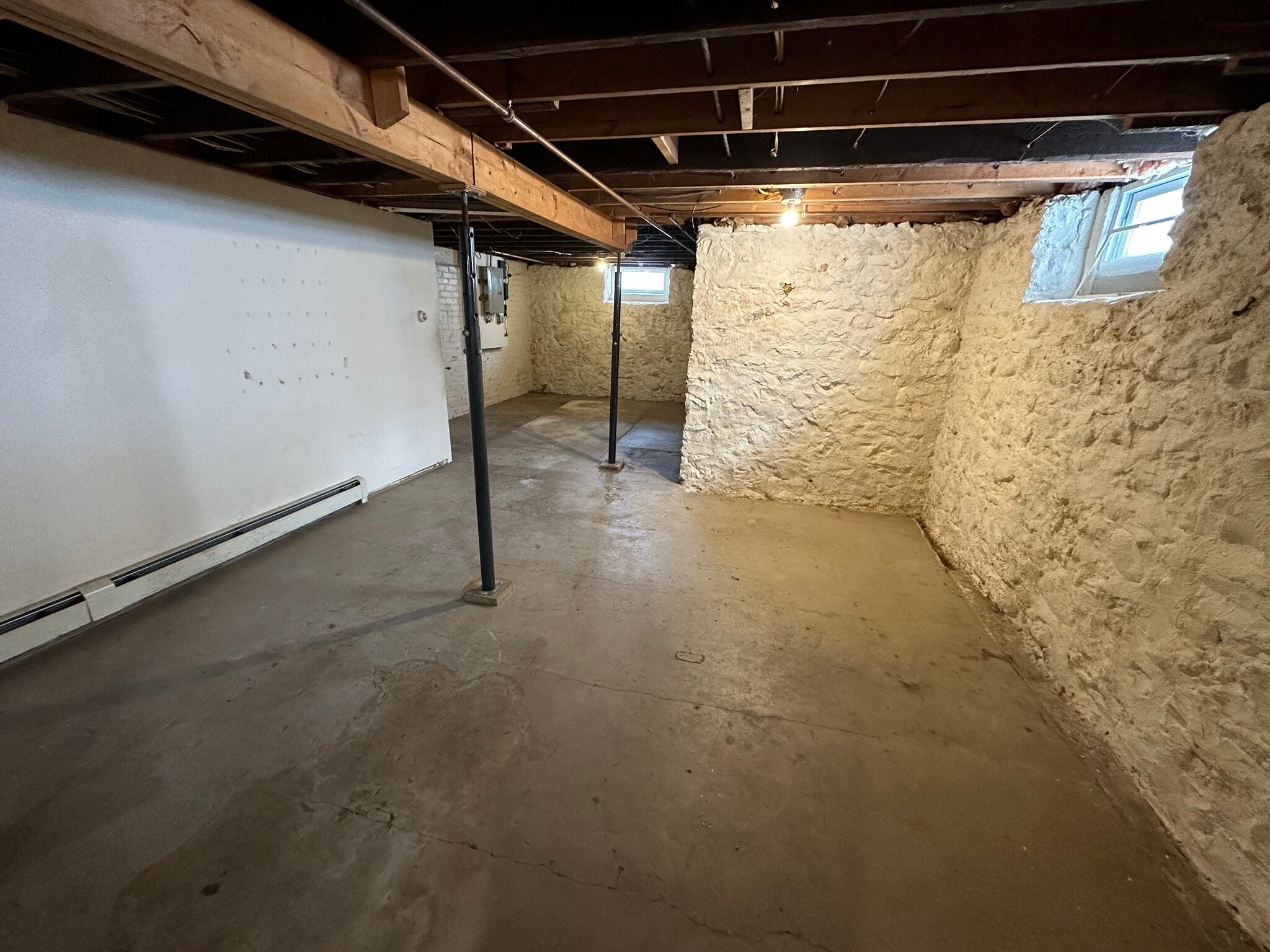 Building Photo - 47 Tappan St