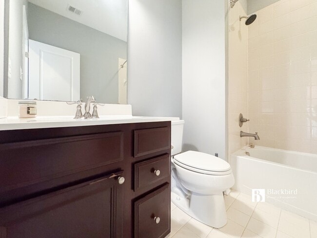 Building Photo - 13719 Port Commerce Ct