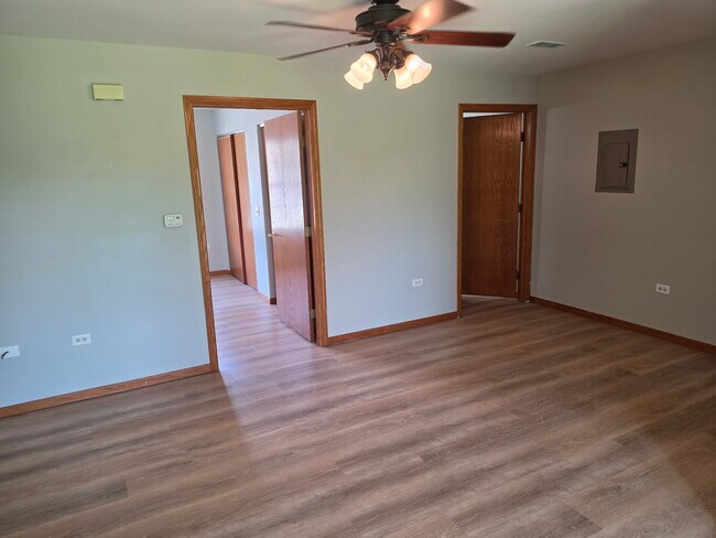 Building Photo - 103 Bannon Dr