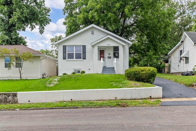 Building Photo - 9408 Echo Ln