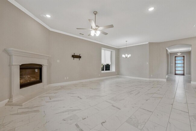 Building Photo - 1910 Graham Wy