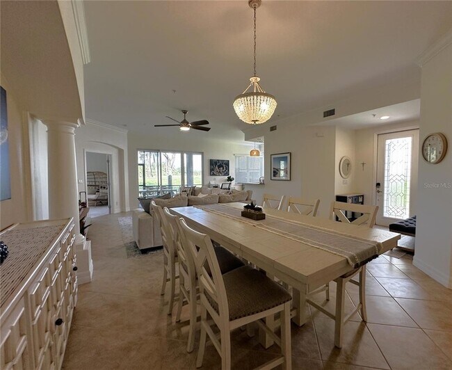 Building Photo - 14073 Black Beauty Dr