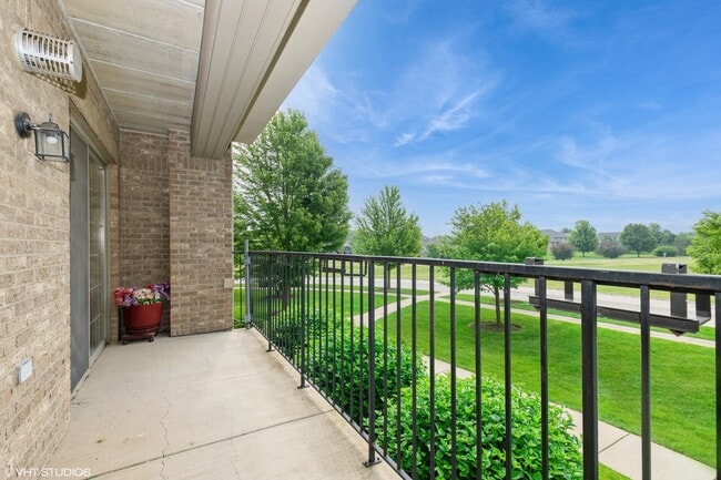 Building Photo - 14130 Sheffield Dr