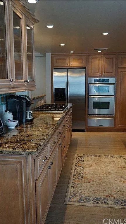 Building Photo - 126 E Arthur Ave