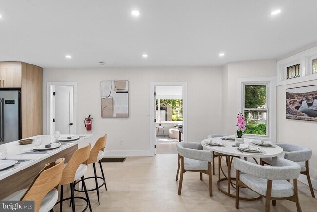 Building Photo - 4 E Haddon Ave