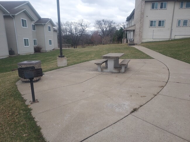 Picnic Area - 158 Colorado St