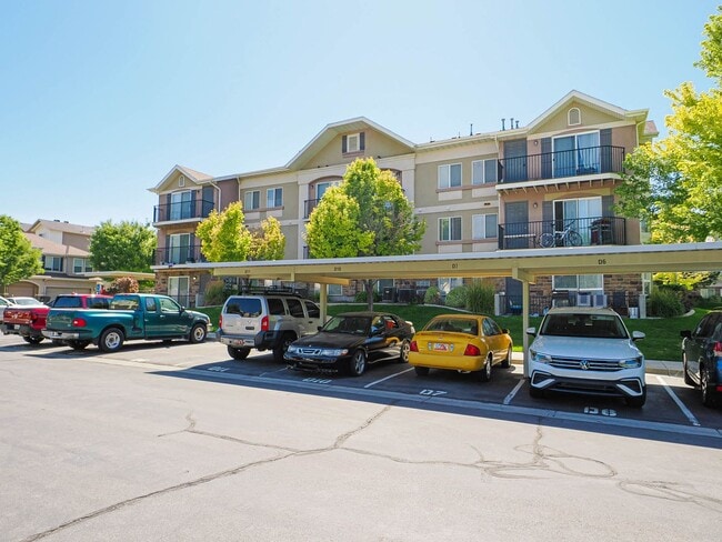 Primary Photo - 3 Bedroom, 2 Bathroom Condo