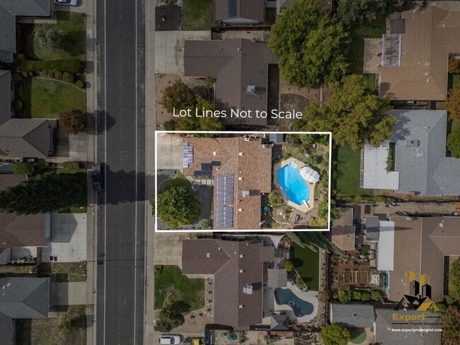 Building Photo - 1814 Vista Creek Dr