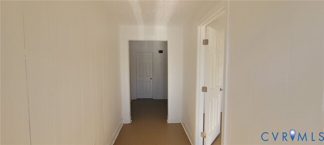 Building Photo - 315 St Mark St