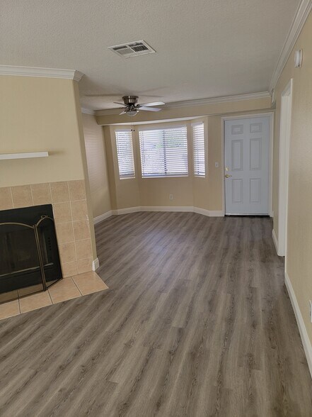 Building Photo - 3831 Bresee Ave