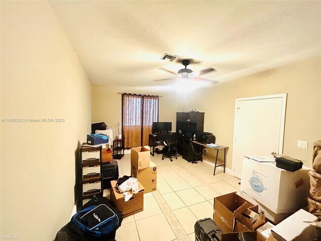 Building Photo - 4 br, 3 bath House - 3491 NW 21st St