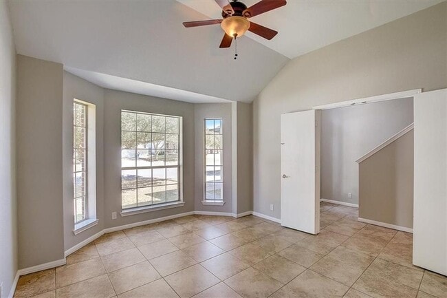 Building Photo - 104 Cattail Cove