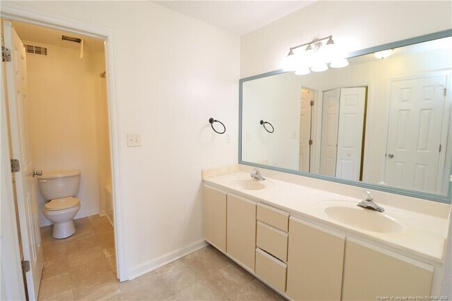 Building Photo - 510 Springfork Dr