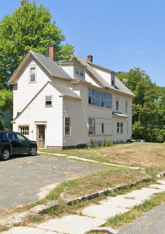 Building Photo - 19 Hamilton Ave