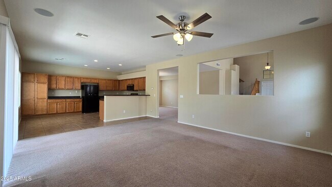 Building Photo - 6091 S 257th Dr