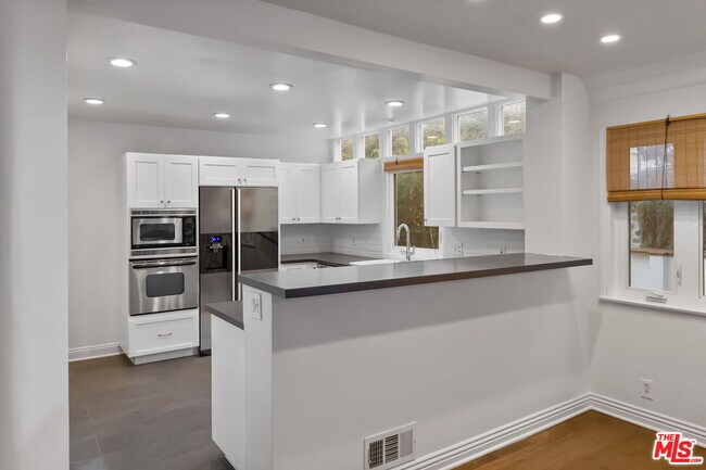 Building Photo - 2319 Outpost Dr