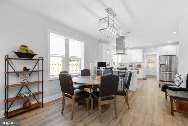 Building Photo - 528 Lower E Valley Forge Rd