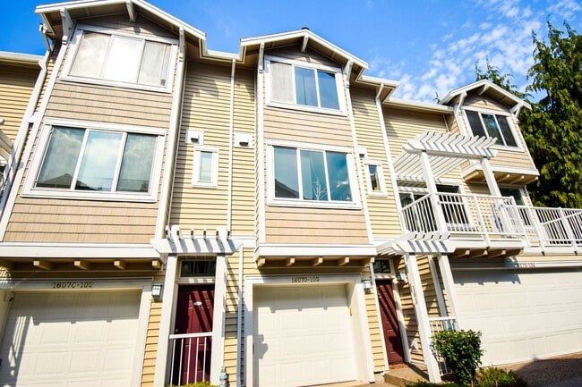 Building Photo - Astounding Condo  End Unit, Garage include...
