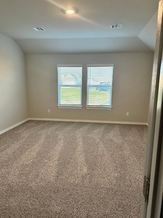 Building Photo - 4 Bed | 3 Bath | New Build | Bartlesville