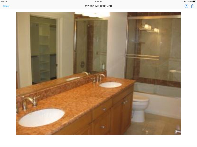 Building Photo - 815 S Grand Ave