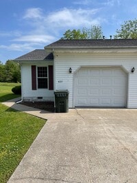 Building Photo - 425/427 E 2nd Ave