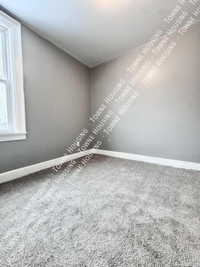 Building Photo - 111 Southside Pkwy