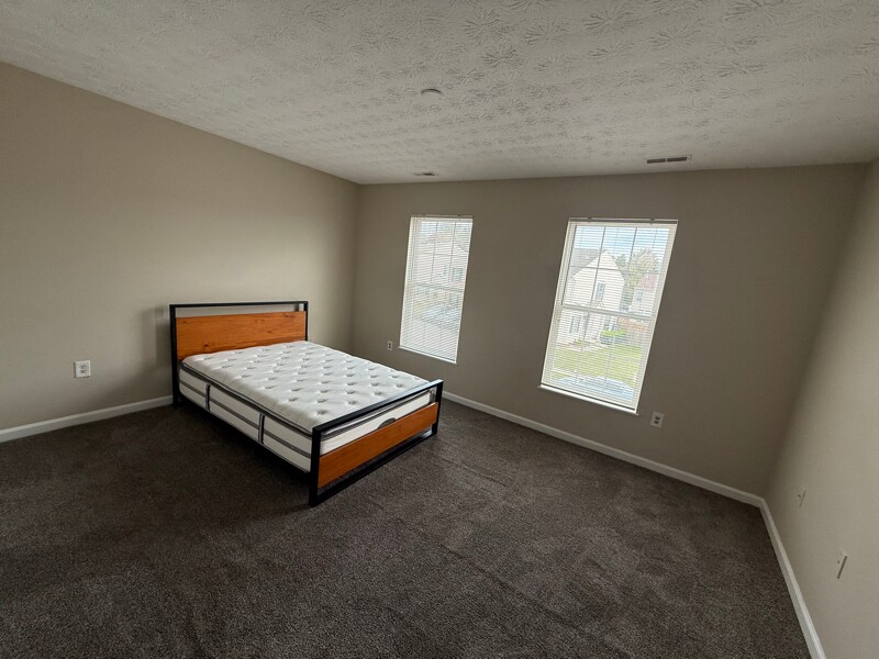 Building Photo - 315 Timberbrook Ct