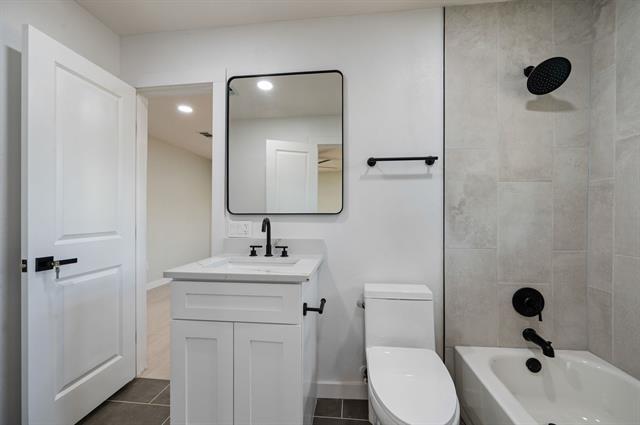 Building Photo - 1200 Tanglewood Trail