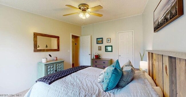 Building Photo - 2513 Cobb Dail Rd