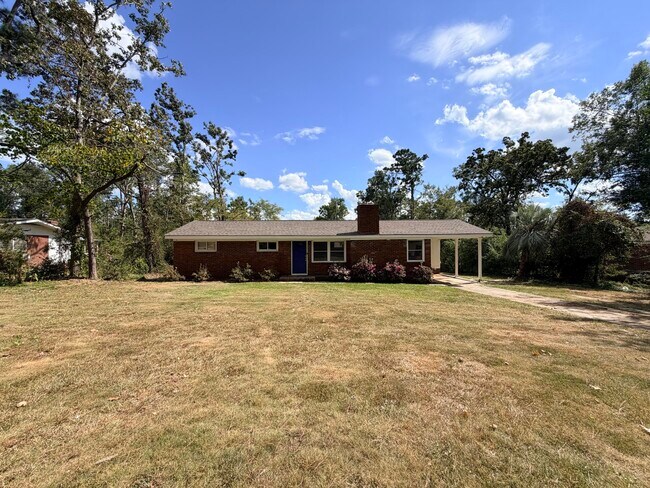 Building Photo - 416 Martha Ln