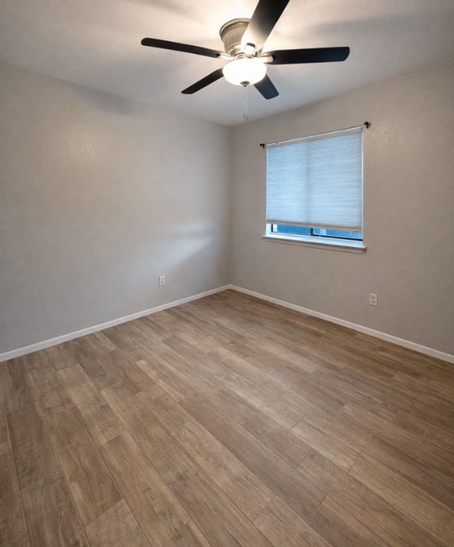 Building Photo - AVAILABLE NOW; APPLY TODAY AT OUR WEBSITE!!