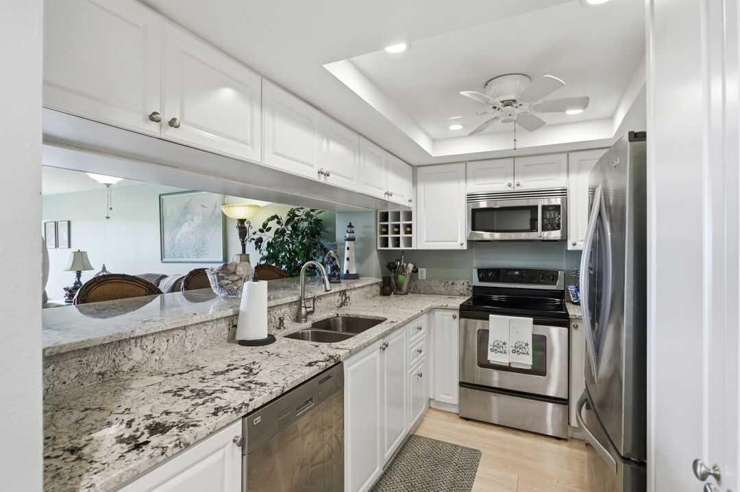 Building Photo - 835 S Osprey Ave