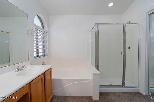 Building Photo - 1452 W Blue Ridge Way