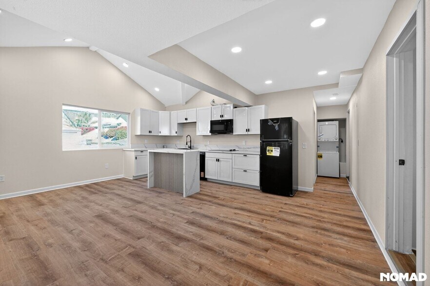 Building Photo - 337 Apollo Dr