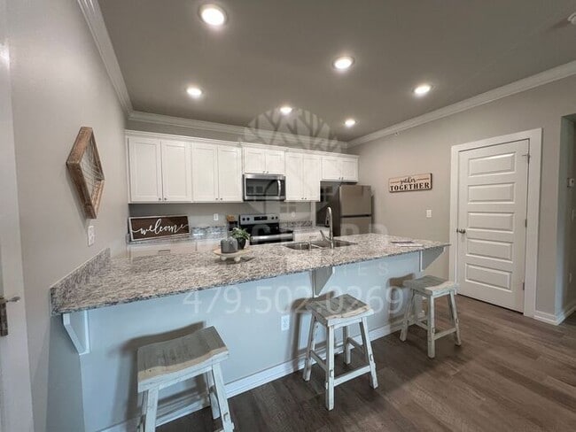 Building Photo - 2/2 | The Hudson at Central Landing- Apartments in Conway, AR!