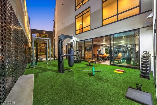 Building Photo - 8475 Michael Cherry Ave