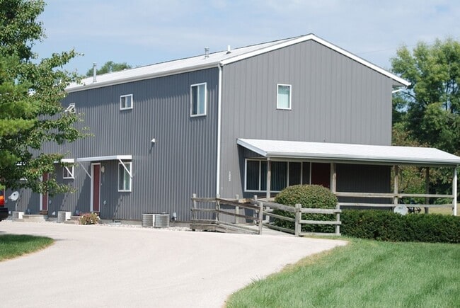 Building Photo - 1307 Colorado Ct