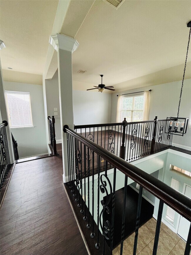 Building Photo - 419 Blossom Terrace Ln