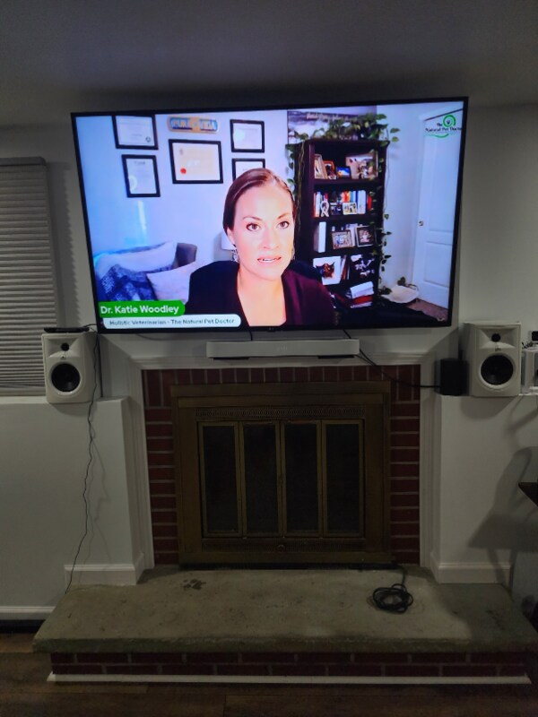 Building Photo - 262 Jamestown Terrace