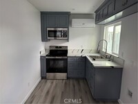 Building Photo - 332 Cameron Ave