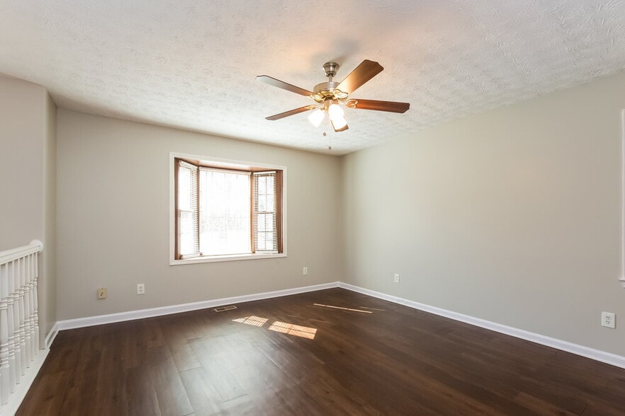 Building Photo - 187 Sherwood Forest Dr