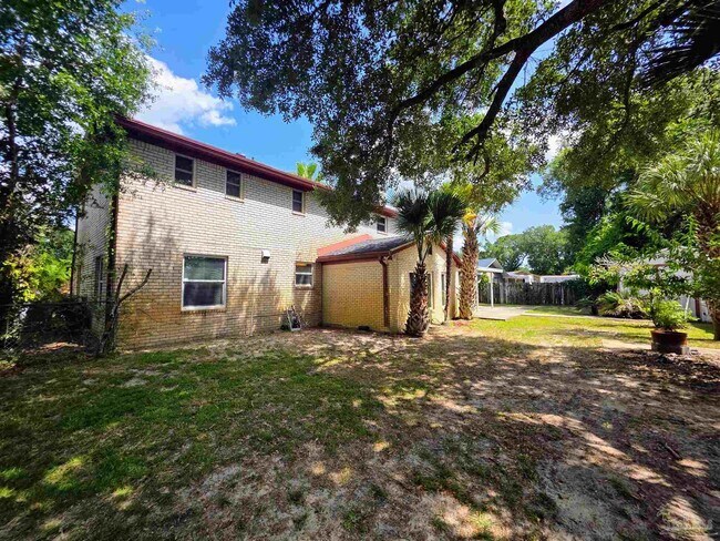 Building Photo - 7819 Hearthstone Cir