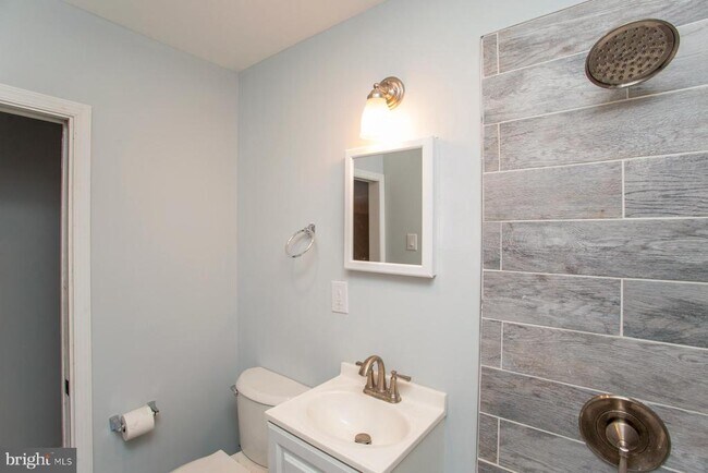 Building Photo - 3412 Upper West End Ave